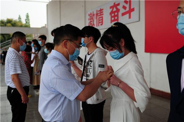 德外學子成人禮：今天起，我把責任扛在肩上